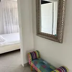 Apartment White