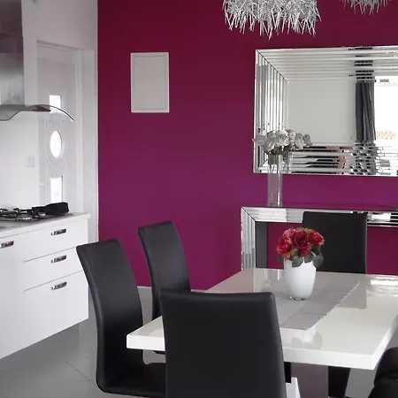 Apartman White *